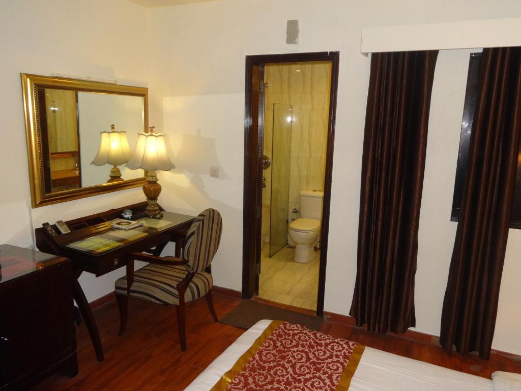 The Picasso Residency - Naraina New Delhi Hotel Exterior photo